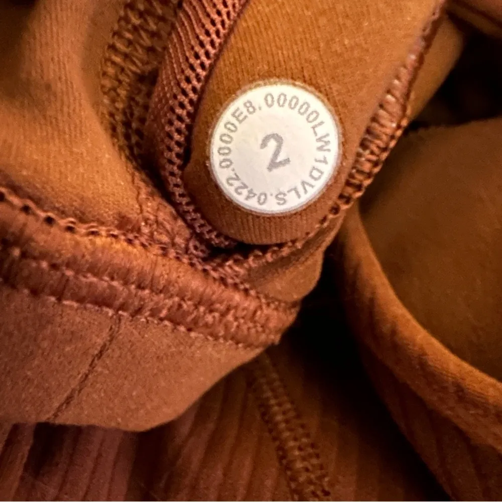 Lululemon Align Tank Roasted Brown Ribbed Sz 2 - Image 7