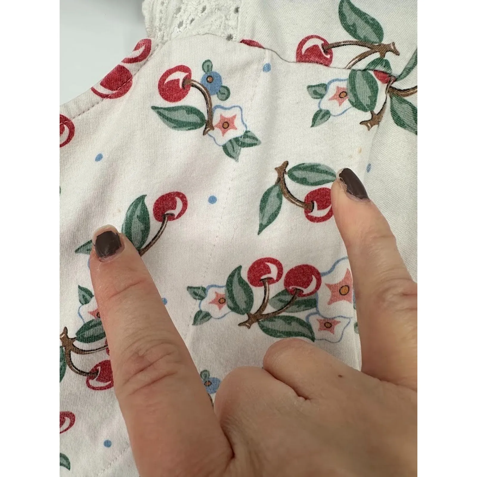 Vtg Mary Engelbreit Red Cherry Pajama Set Eyelet Lace Gingham Plaid Large 2 Pc White - Image 11