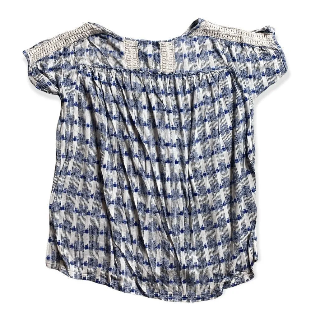 Lucky Brand XS Blue & White Short Sleeve Blouse – Crochet Trim Peasant Top - Image 6