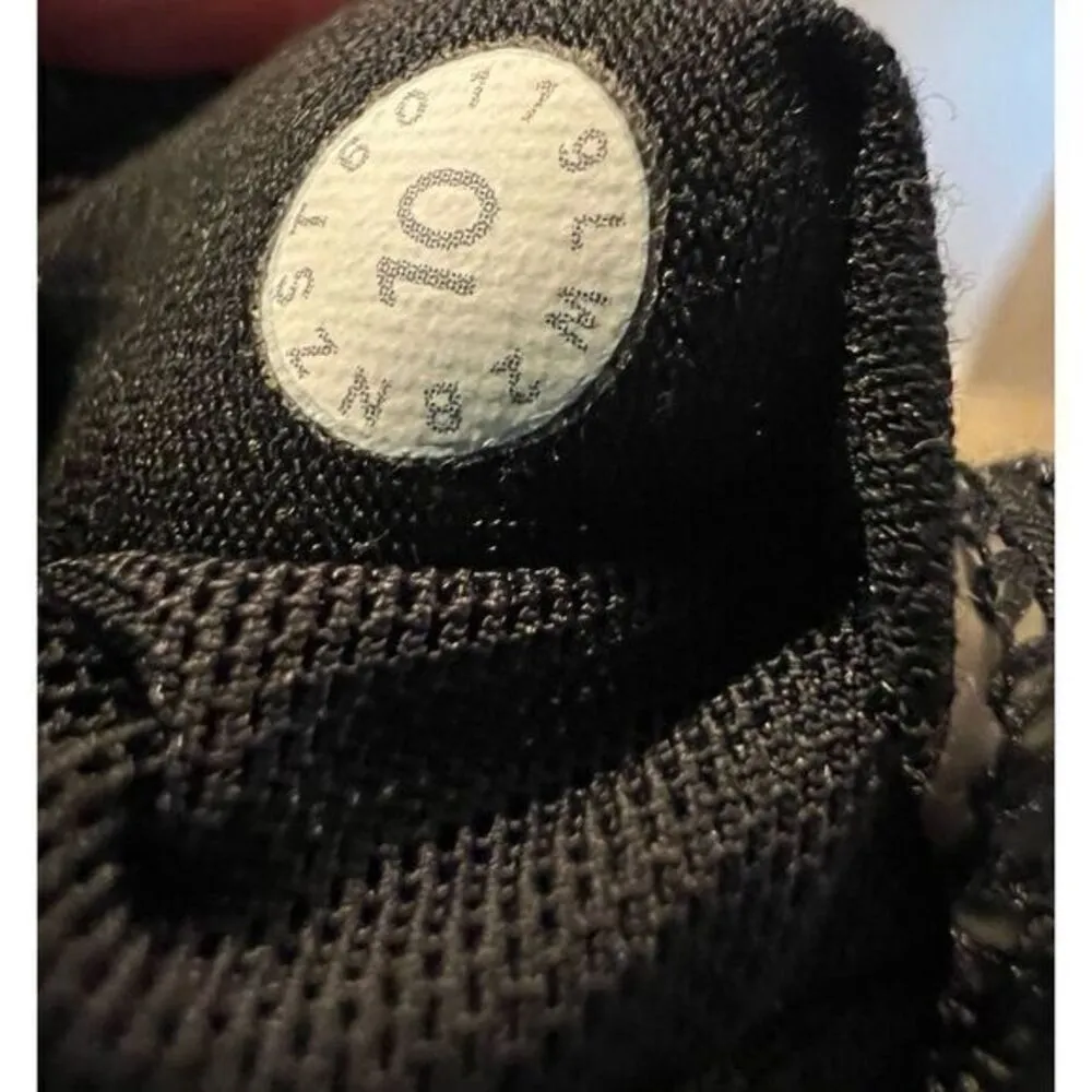 Lululemon ‎ workout bra pixel camo 10 with pads - Image 5