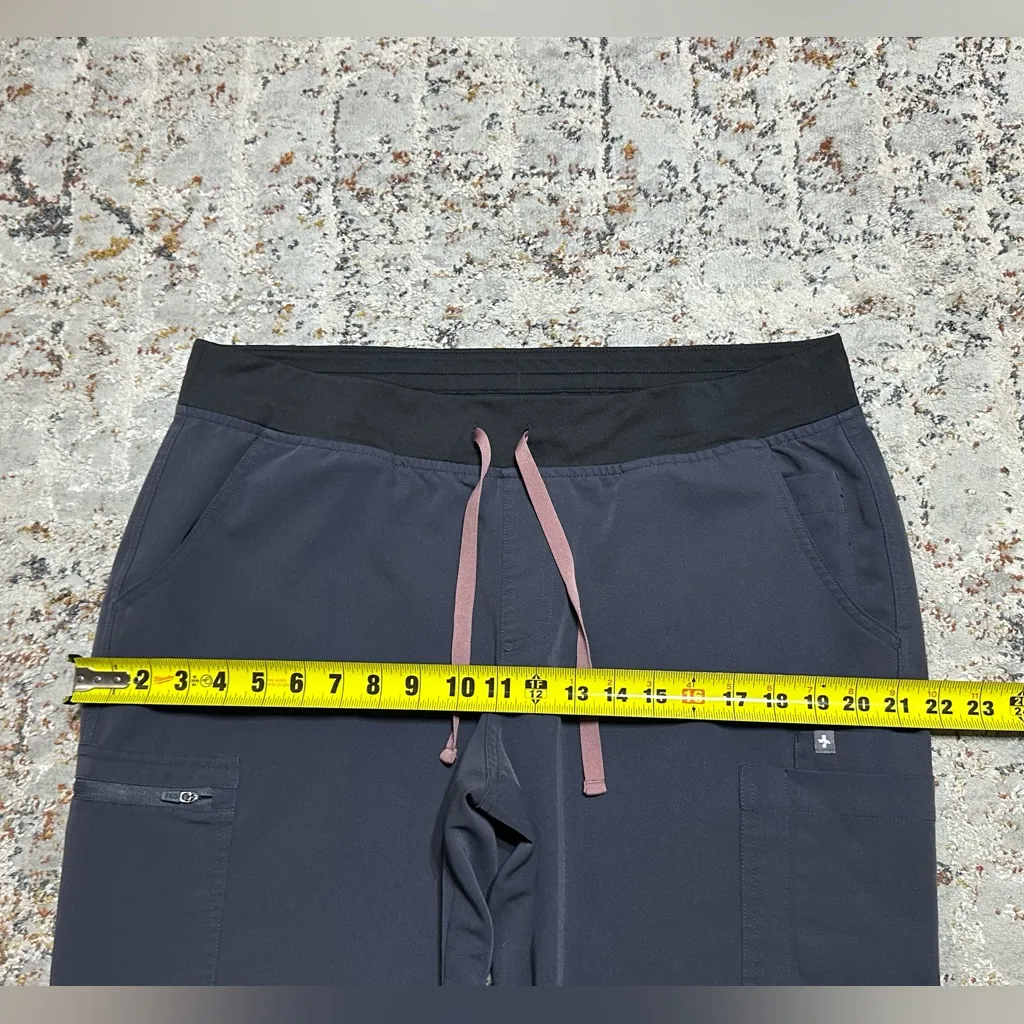 FIGS high waisted Yola skinny scrub pants size XL petite gray - Image 3