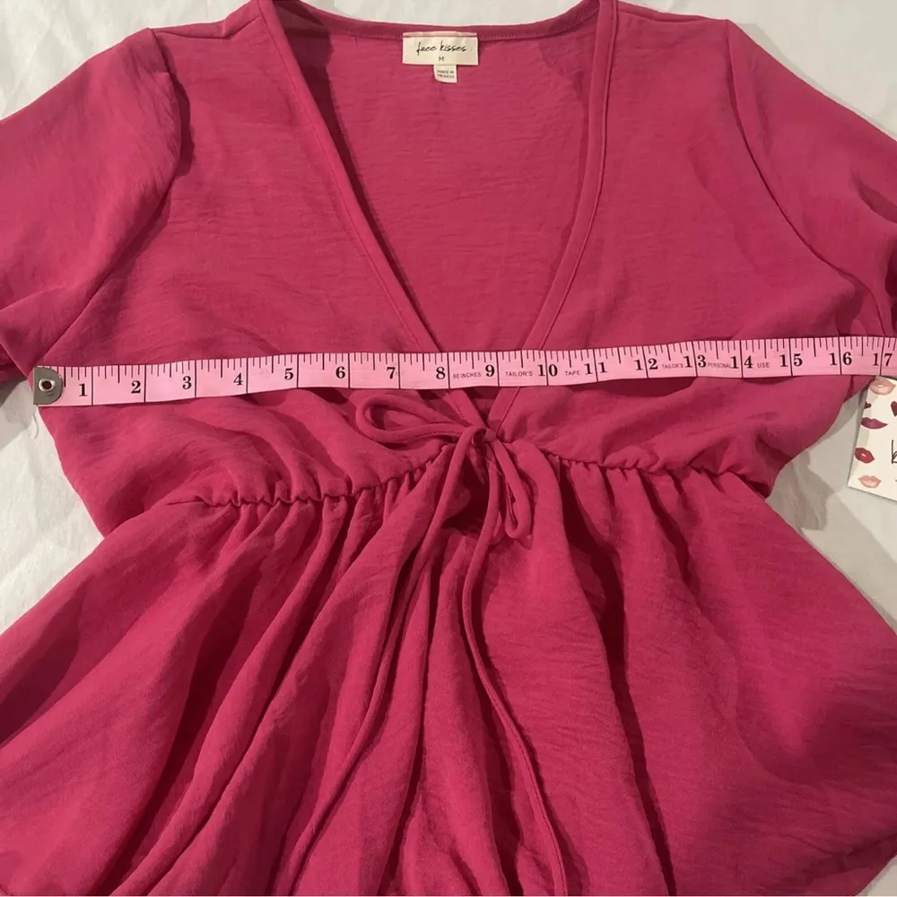 NWT-Free Kisses Barbie Pink Blouse Size Medium-Deep V-Neck - Image 9