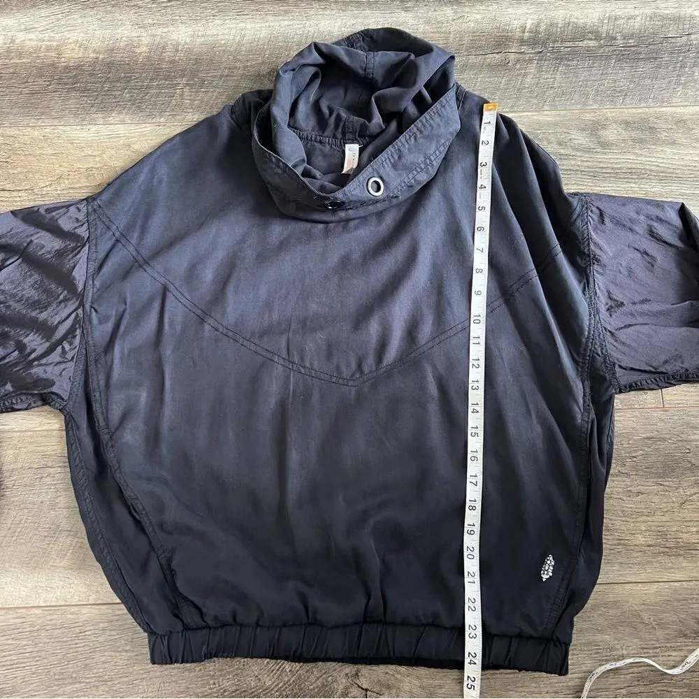 Free People Movement Far and Away Windbreaker Pullover Jacket Black Size Small - Image 9