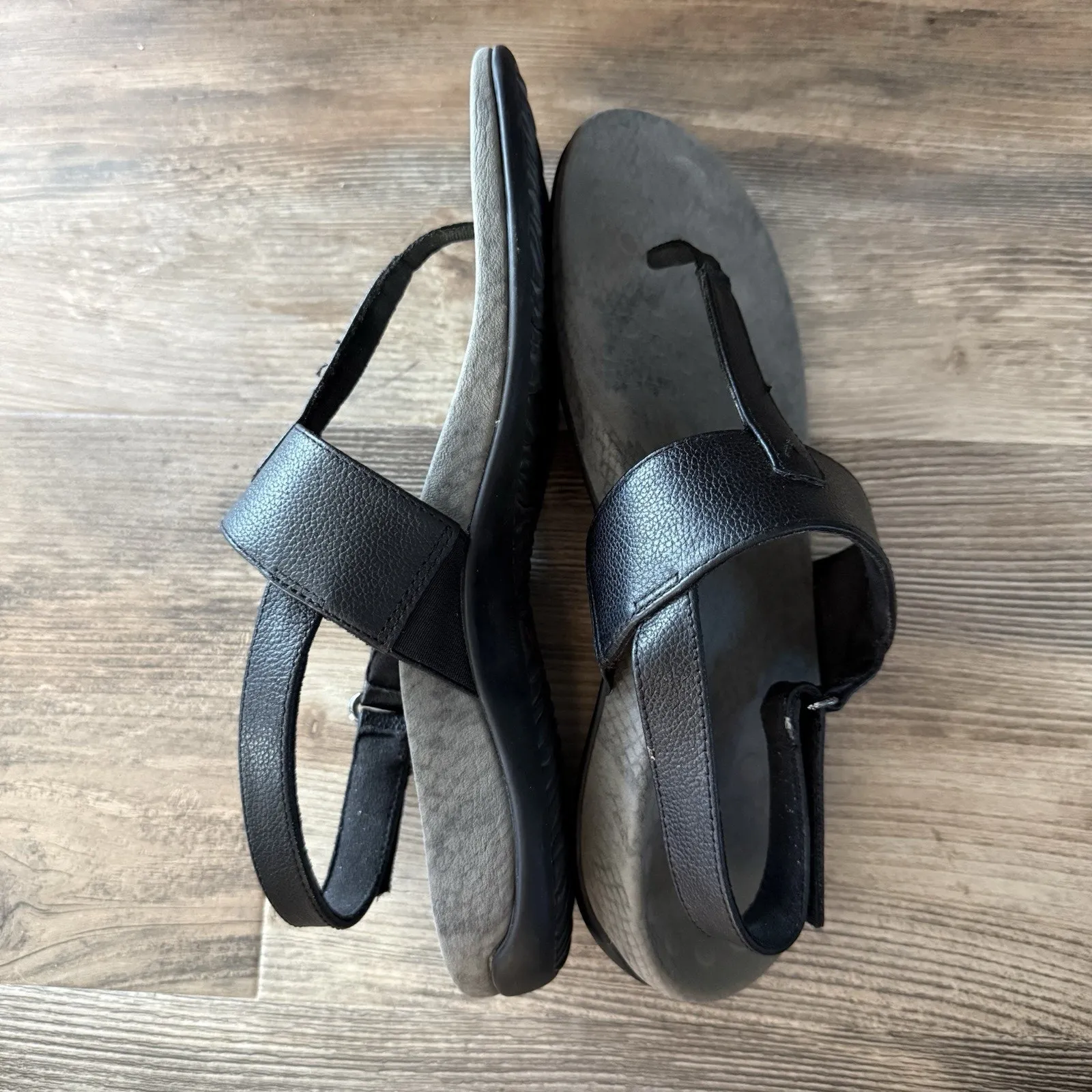 Vionic Tala Black Leather Slingback Toe-Post Sandals Women’s Size 8 - Image 4