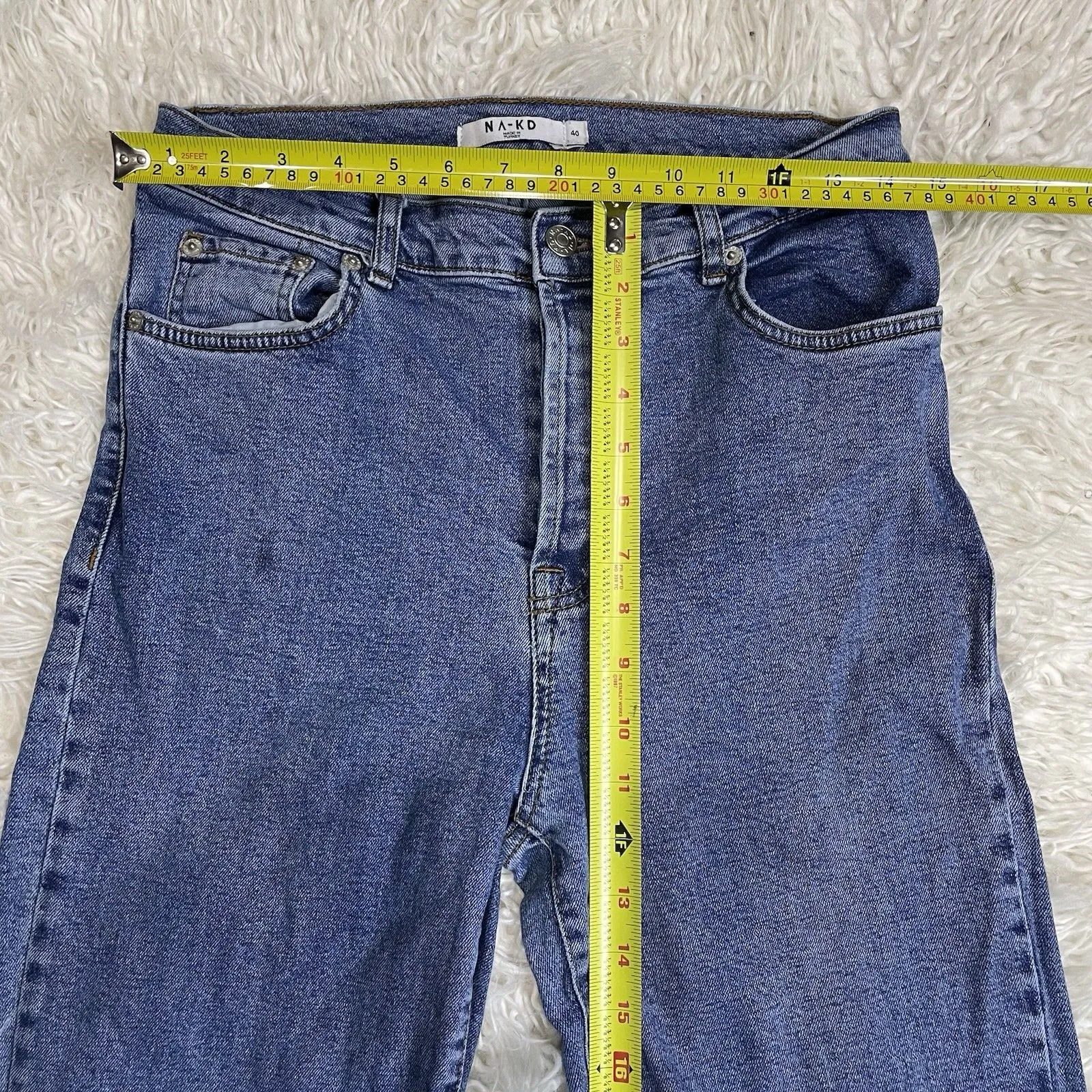 NA-KD Women's High Waist Straight Leg Jeans Size 40 Medium Wash Classic Mom Jean - Image 2