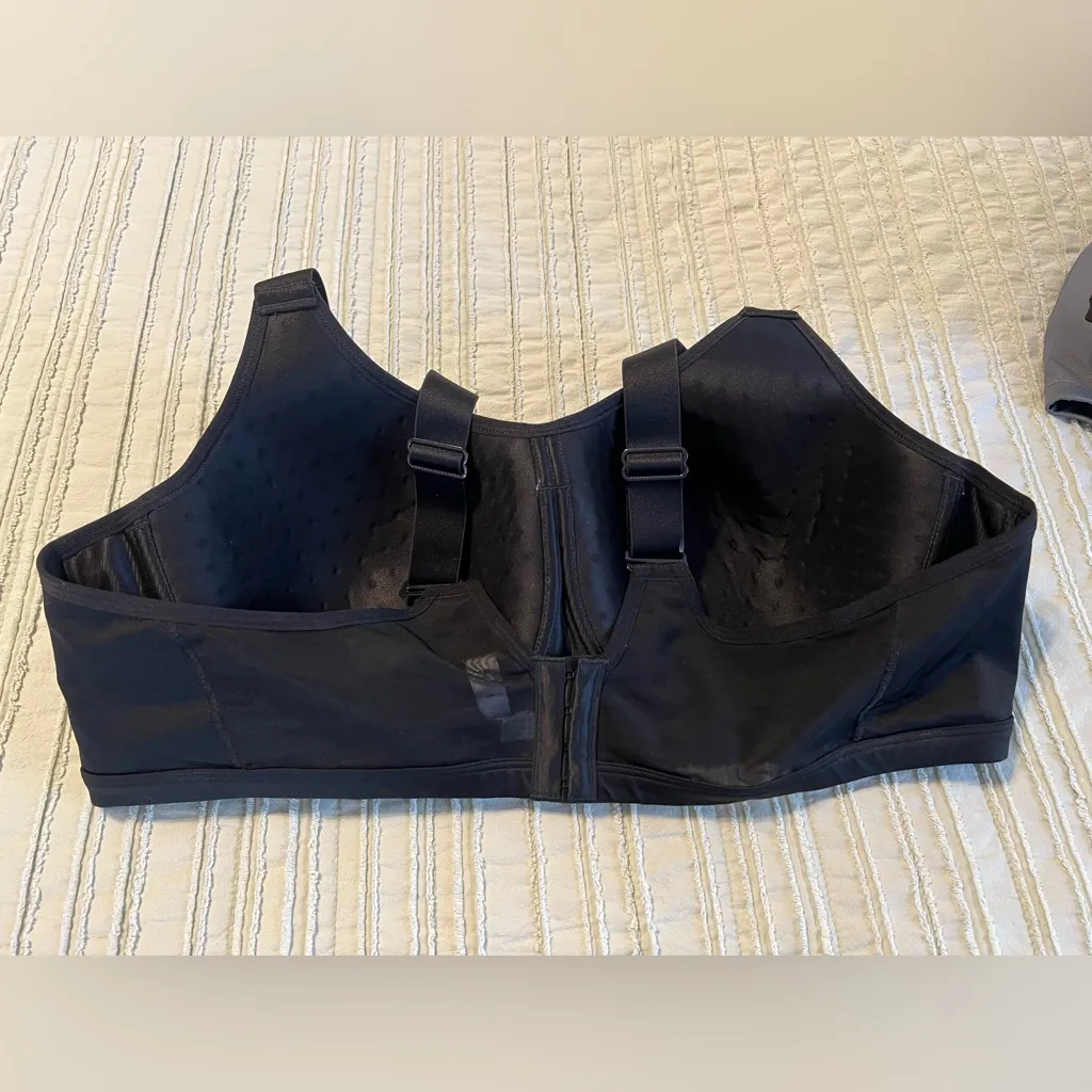 LIVI active Lane Bryant sports bra with underwire Black Size 48 C - Image 2