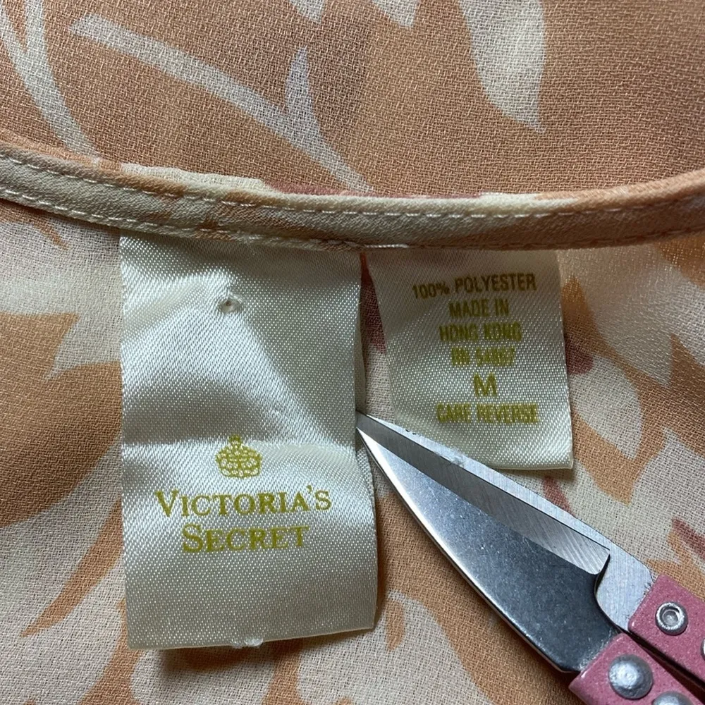 Gold Label Victoria Secret 2 Piece Semi-Sheer Floral Pajama Set - Image 6