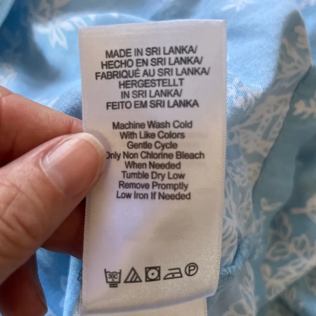 BedHead Light Blue and White Paris Eiffel Tower Pajama Set size Small - Image 8