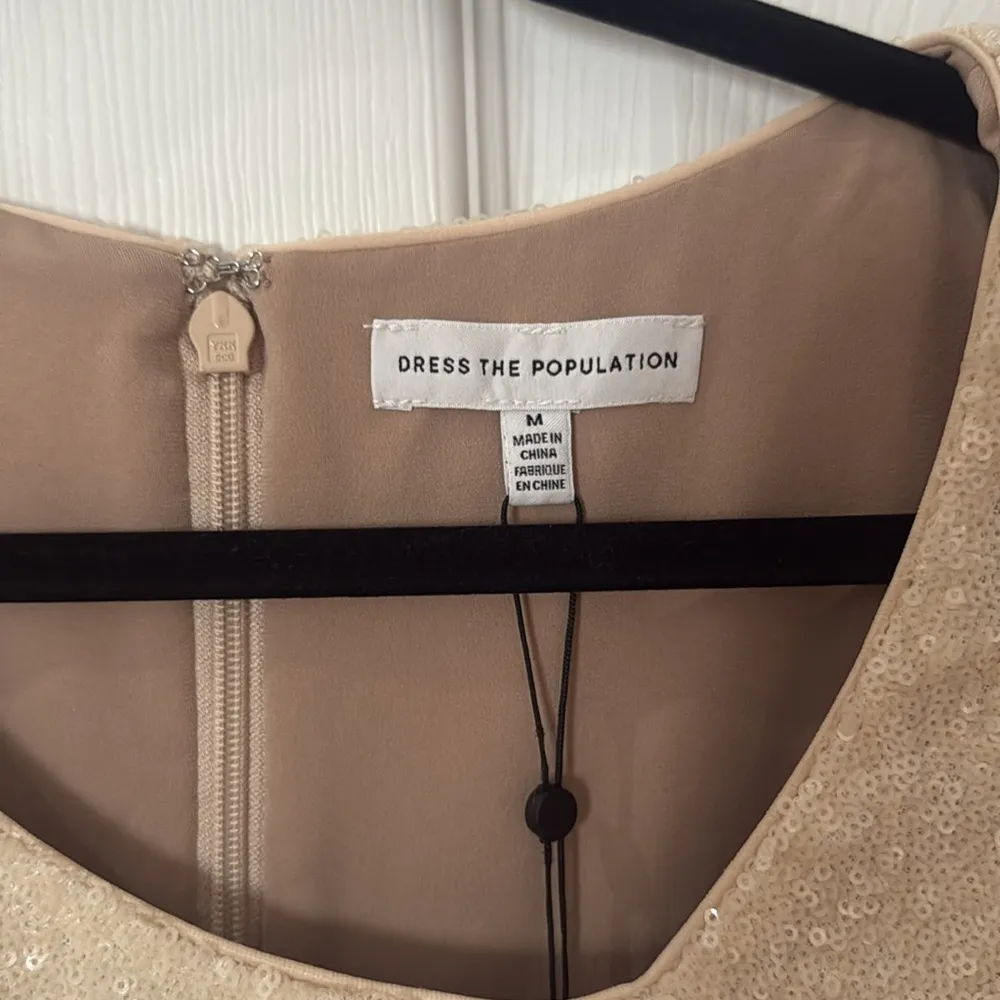 NWT Dress the population cream and Black Sequin Dress asymmetric neck sz medium - Image 4