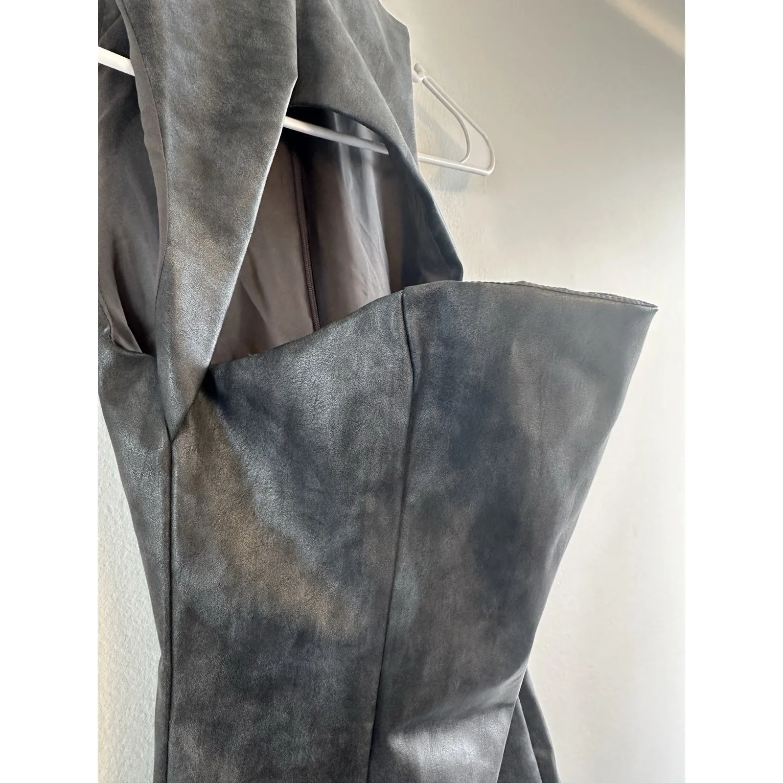 Missguided WASHED FAUX LEATHER‎ CUT OUT HIGH NECK BODYCON MINI DRESS XS - Image 5