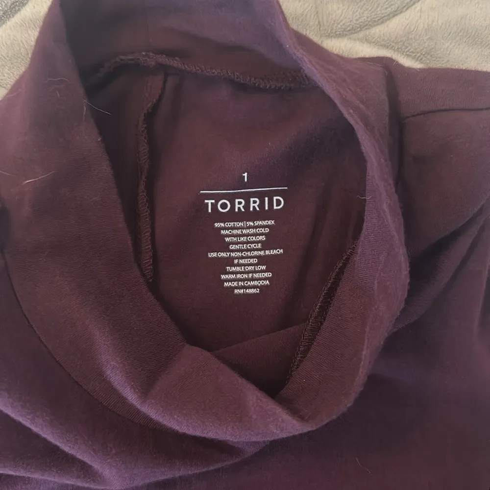 Torrid  Mini Foxy Mock Neck Bodycon Dress - Size 1X - NWT - Image 5