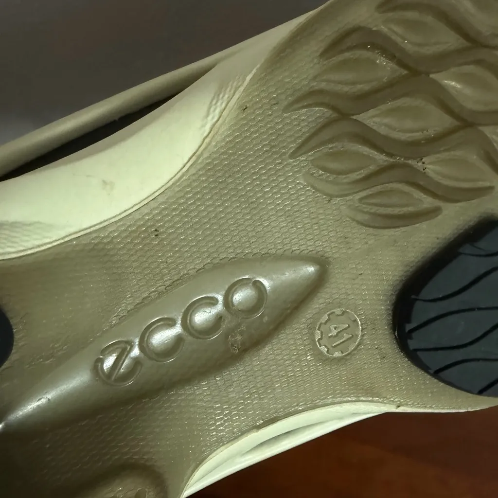 Ecco Biom Fjuel Black White Mesh Lace Up Sneaker Athletic Womens 41 Casual - Image 7