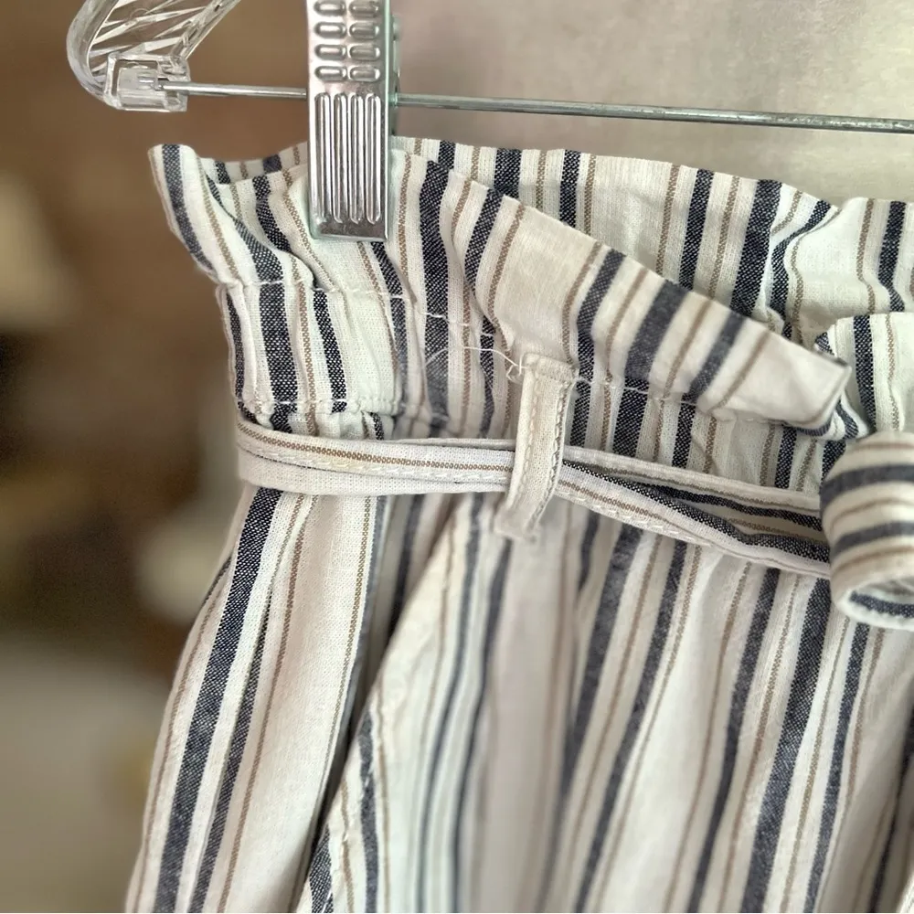 A.N.A. Shorts Paperbag Striped Ivory Blue High Waist M Belted - Image 3