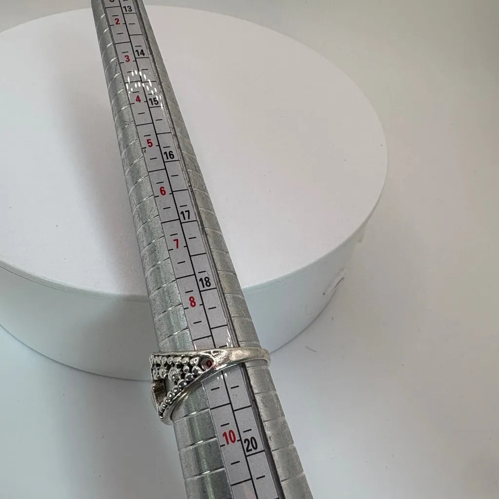 Elegant Vintage Silver Opal Ring 9 - Image 5