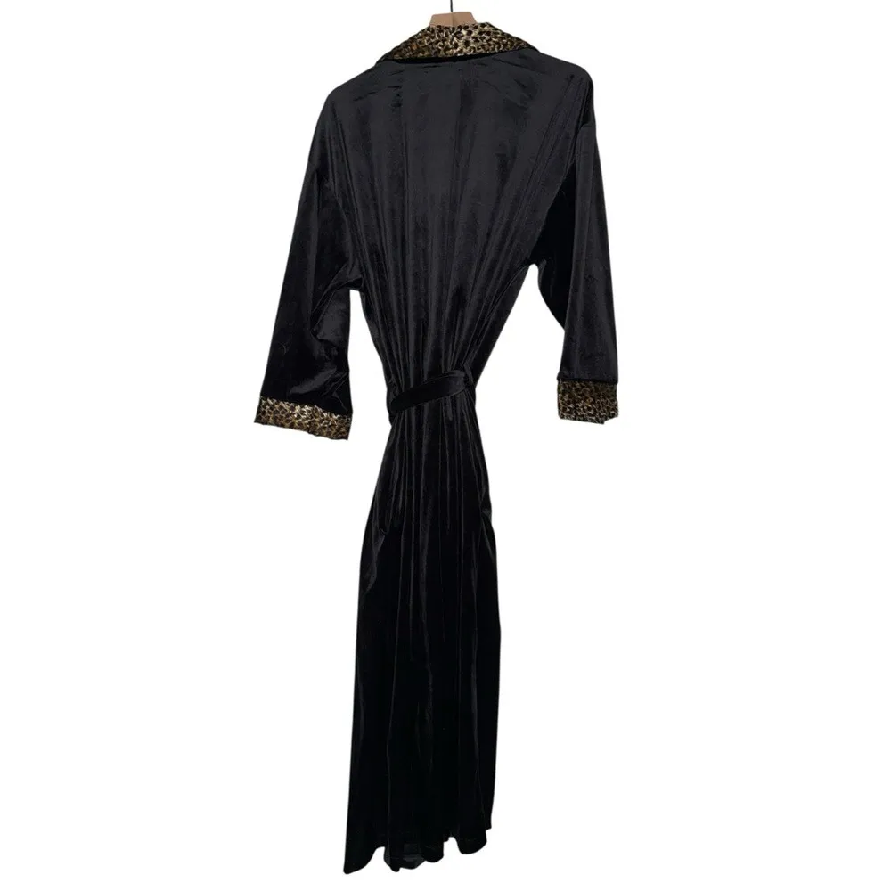 Regency Goth Velvet Robe with Cheetah Leopard Lapel‎ Black Size M - Image 7