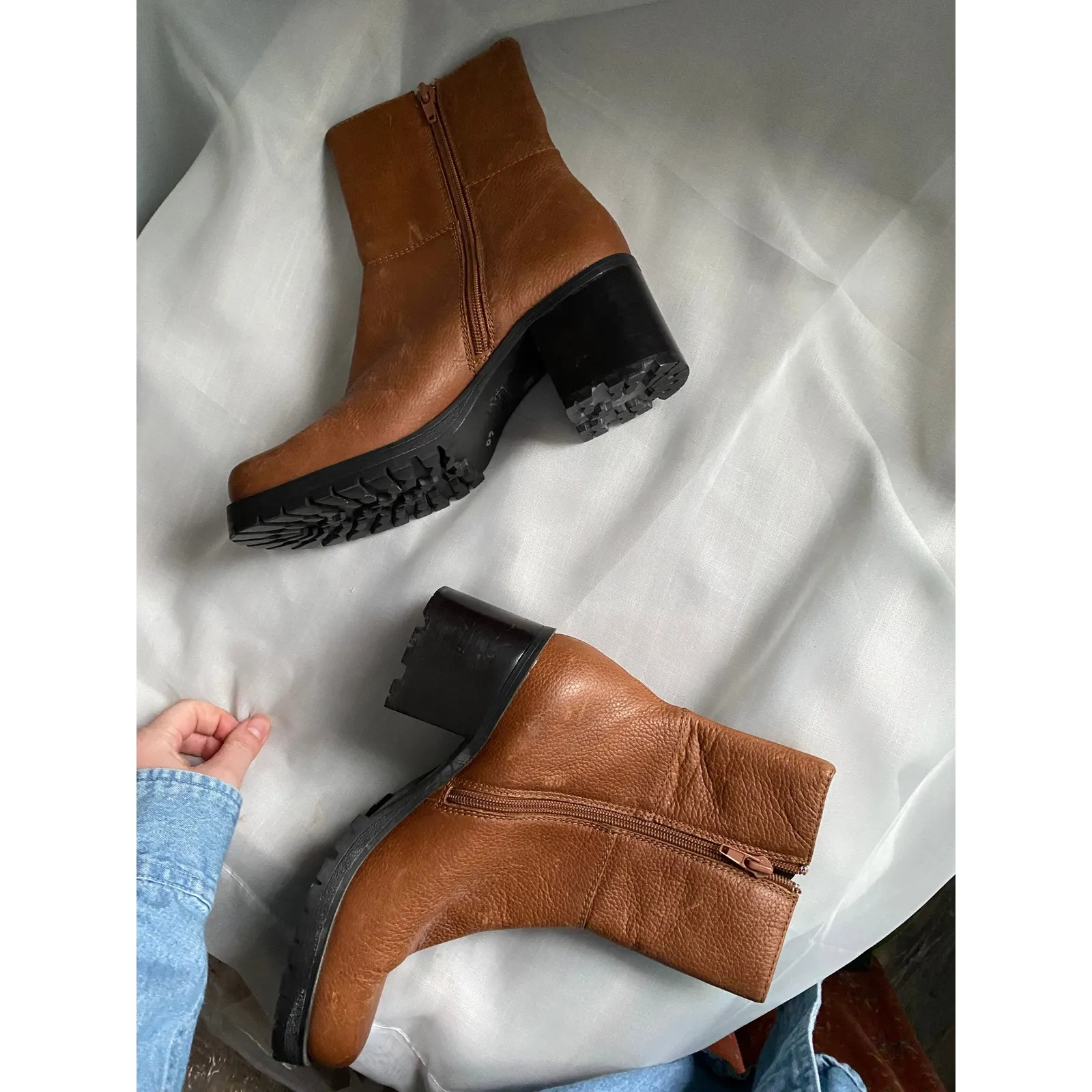 Vintage Y2K Bass Campus Leather Brown Ankle Boots 6.5 Academia Groovy Hip Preppy - Image 5