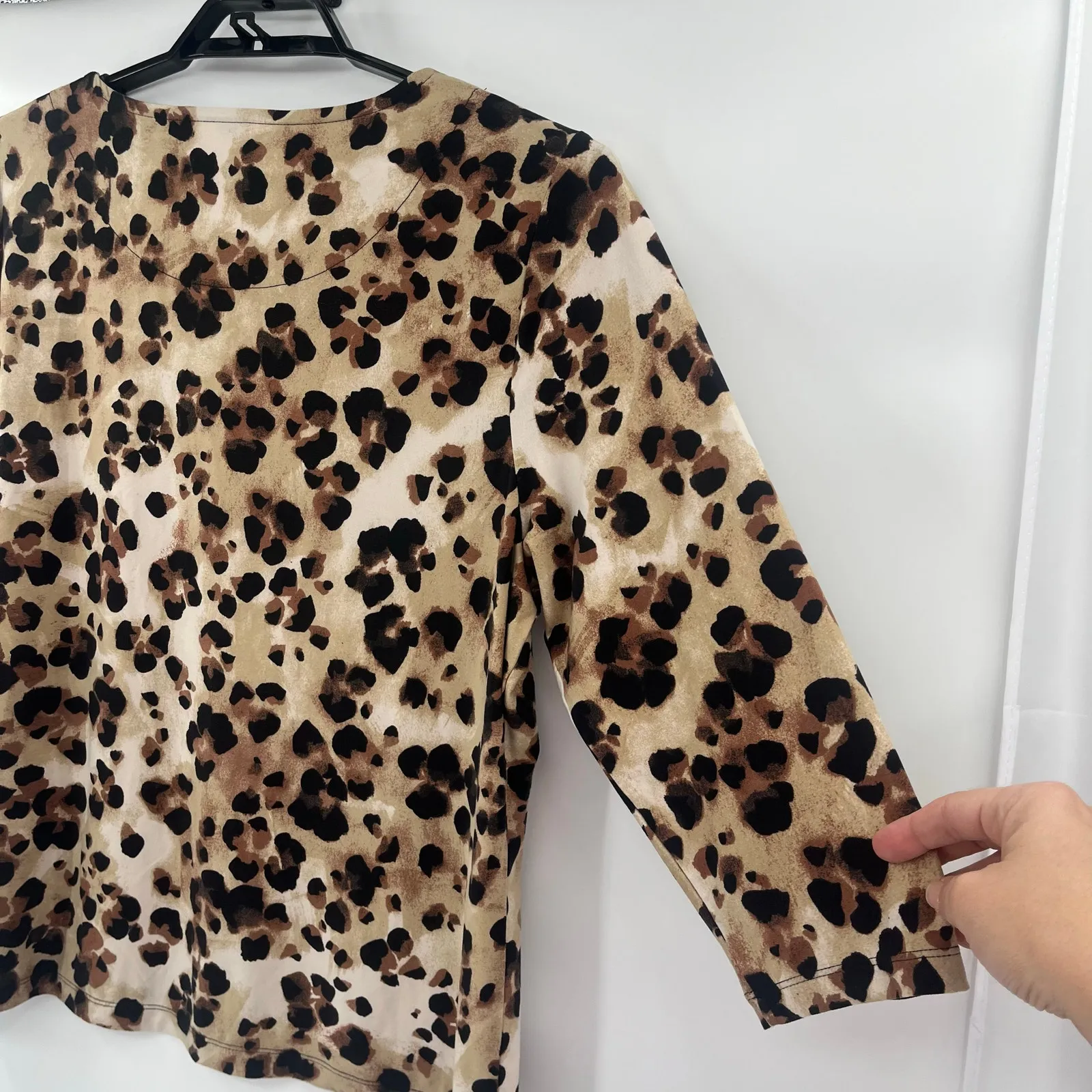 JM Collection Leopard Womens Top Sz XL Brown Cheetah Stretch Career Safar Animal - Image 8
