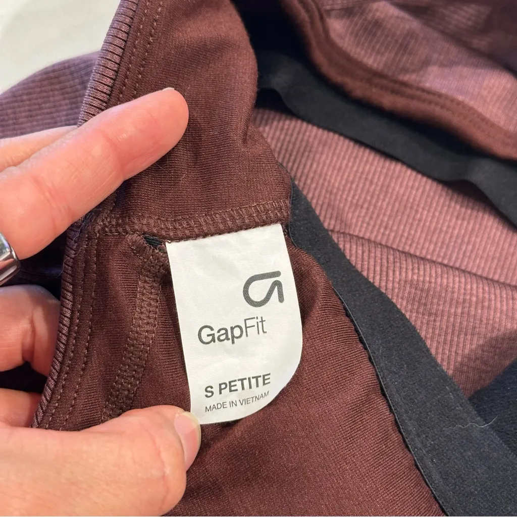 Gap Brown Workout Tank‎ Size Small - Image 7