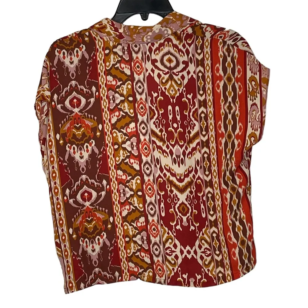 Cupcakes & Cashmere Button Up Blouse Small Women Boxy Fit Aztec Tribal Print NWT - Image 8