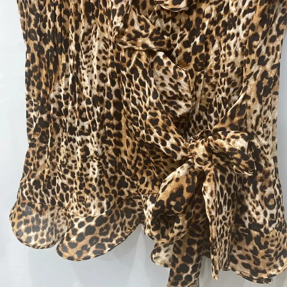 Sunny Leigh Women's Cheetah Print Ruffle Sleeveless Sheer Blouse Shirt Top Sz S - Image 2