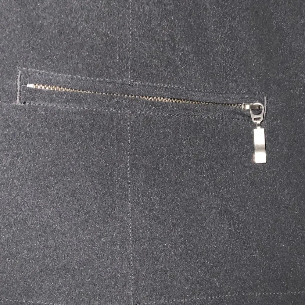 Chico’s Zenergy Black Lightweight Layering Stretchy Zip Up Casual Active Vest XS - Image 6