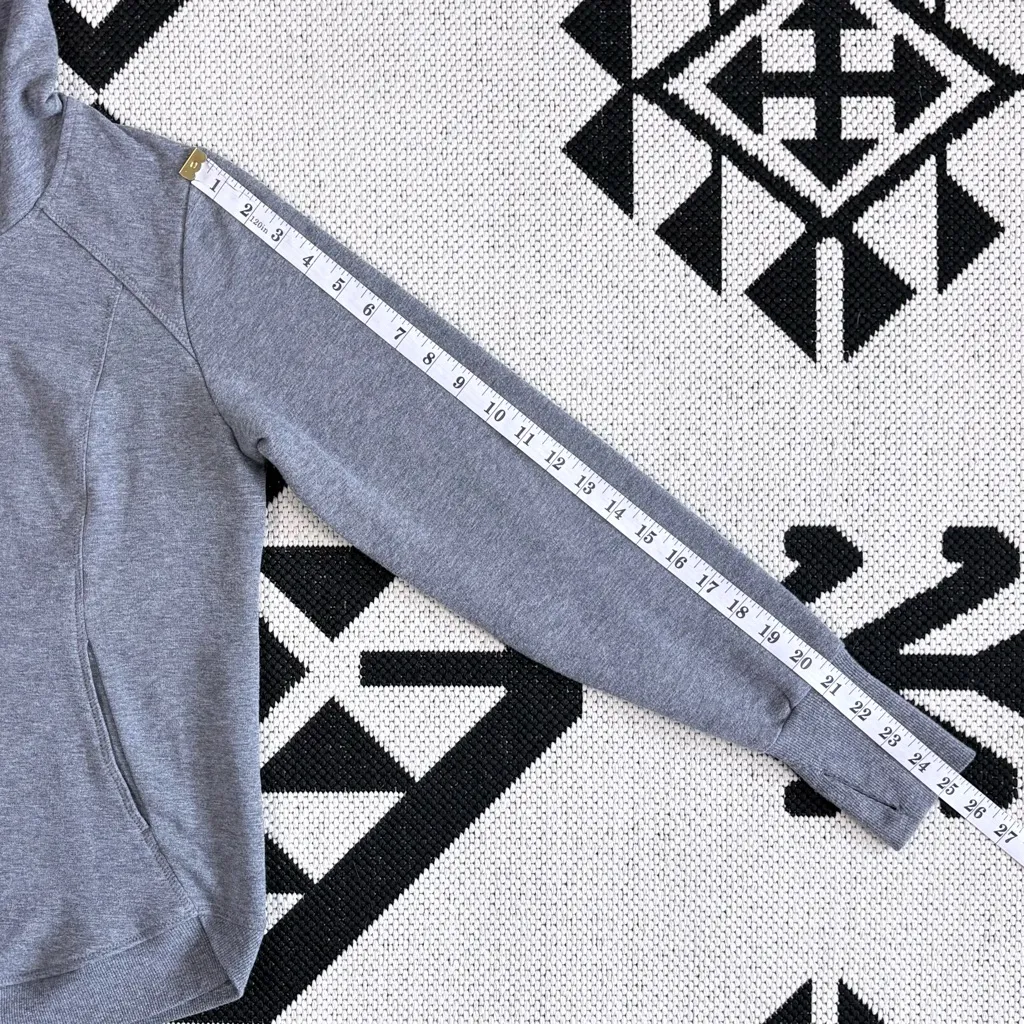 Zella En Route Pullover Hoodie in Heather Gray Medium - Image 7