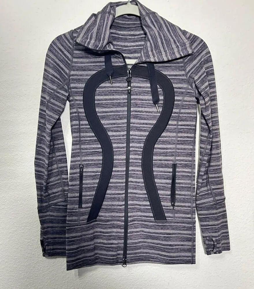 Lululemon Athletica Stride Jacket Black Stripes Galore Sz 2 XS Athleisure Casual - Image 4