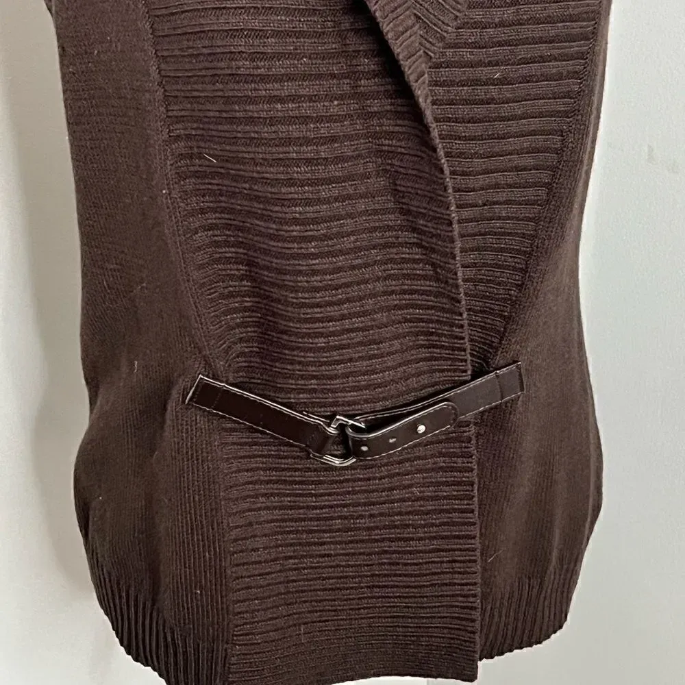 Sag harbor sleeveless cardigan‎ - Image 2