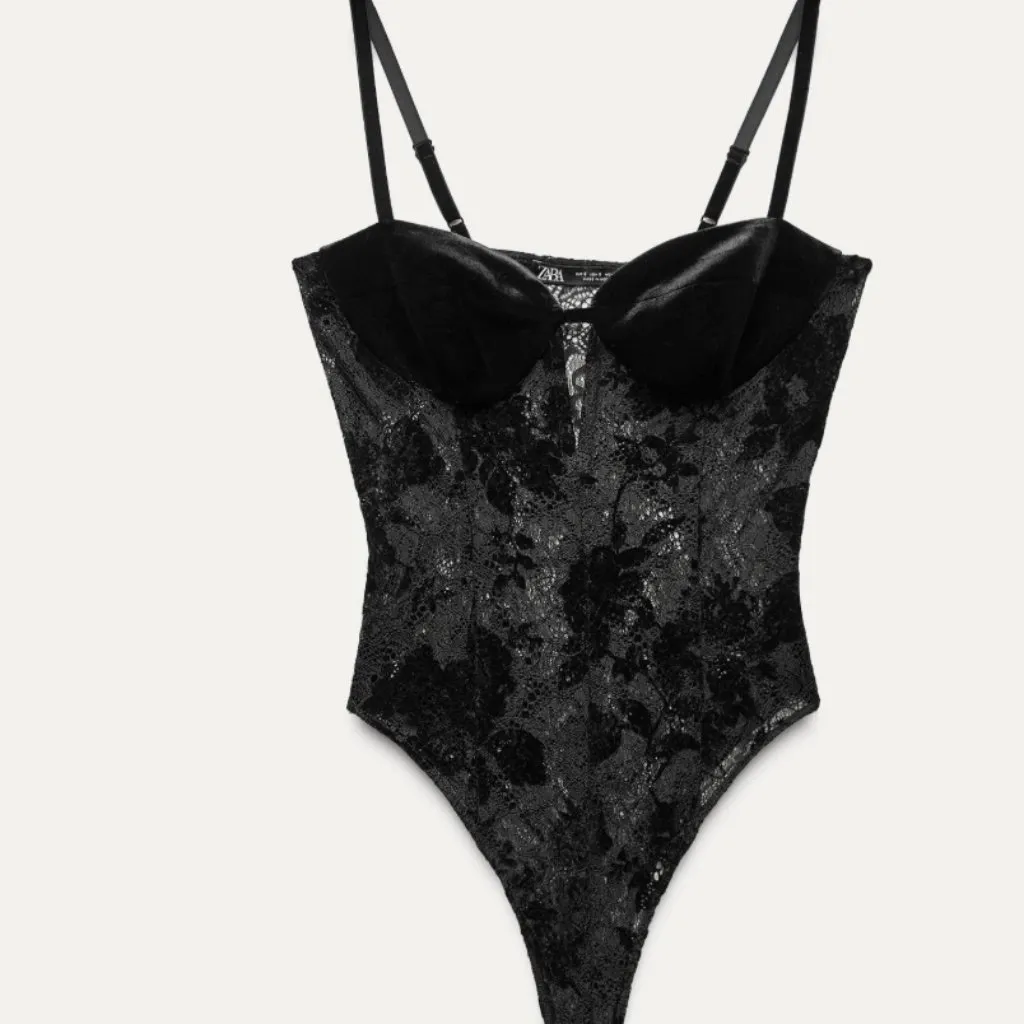 NWT ZARA Bodysuit Lace Mesh  Velvet Detail Festive Days Collection Black Medium - Image 3