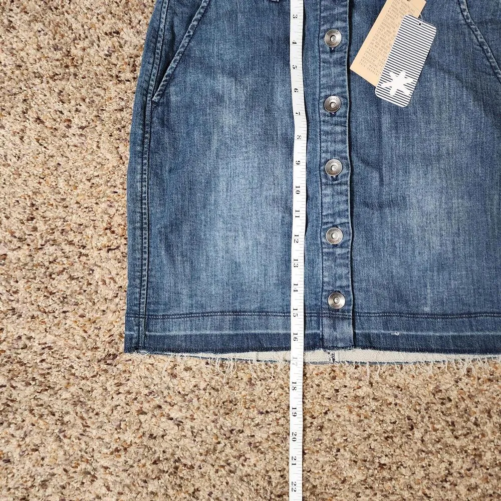 SPLENDID Indigo Blue Denim Mini Skirt Women's Size 27 Full Button - Image 8