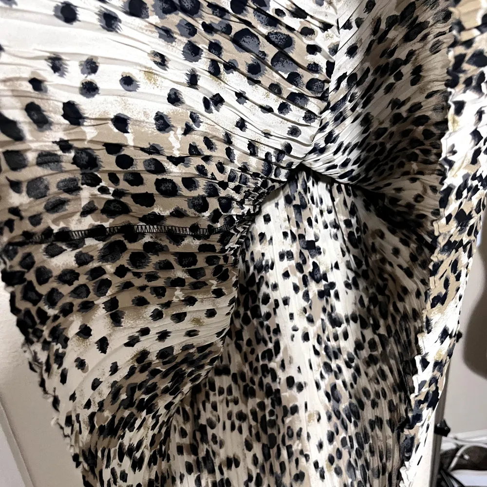 Lord & Taylor Vintage Leopard Print Skirt Long Midi pleated USA sz 10 Brown - Image 4