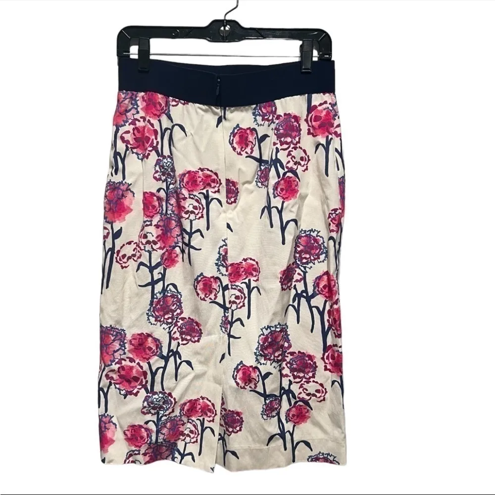 Tenaya Taylor Floral Print Skirt In Excellent Pre Loved Condition - Image 2