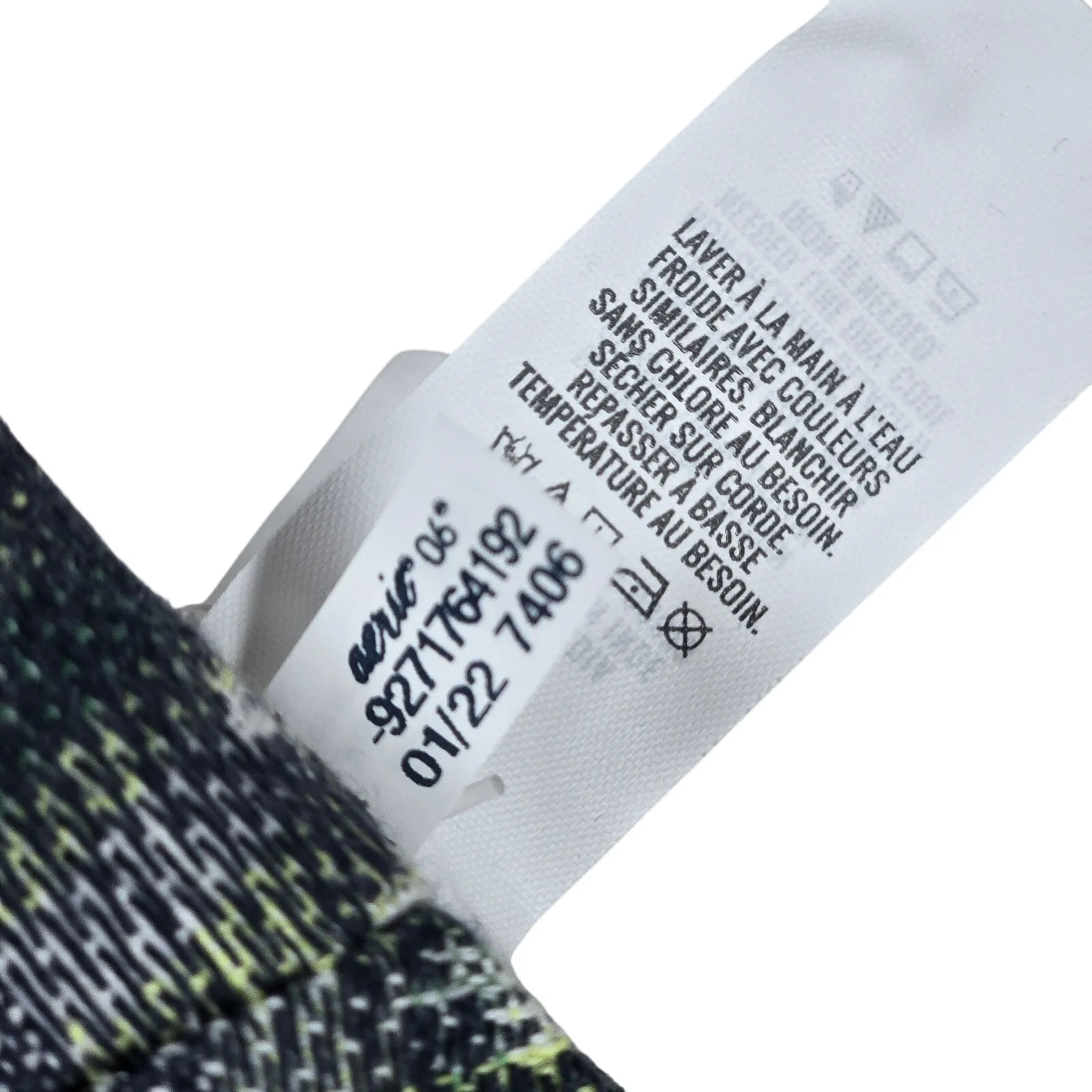 Aerie  Bucket Hat Green Yellow‎ Plaid Pattern One Size - Image 5