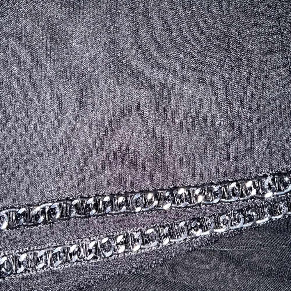 Kasper Black Blazer with Chain Detail - Image 4