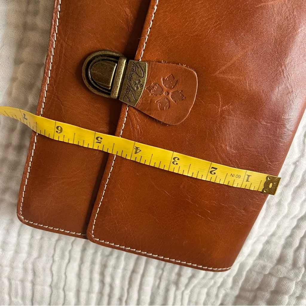 PATRICIA NASH Lanza Crossbody LEATHER‎ WRISTLET - Image 4