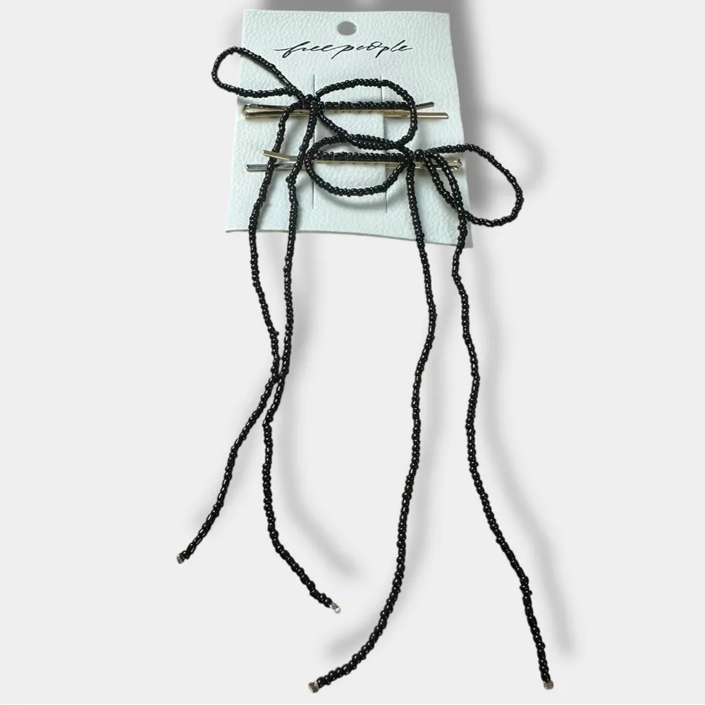 Free People Coquette Dainty Beaded Bow Bobby Pins in Black NWT Dangle - Image 8