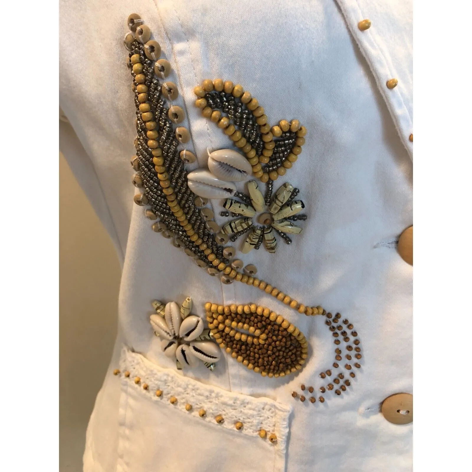 Cache White Denim Top Jacket Beads Sea Shells Embellished $138 NWT Front Button - Image 2