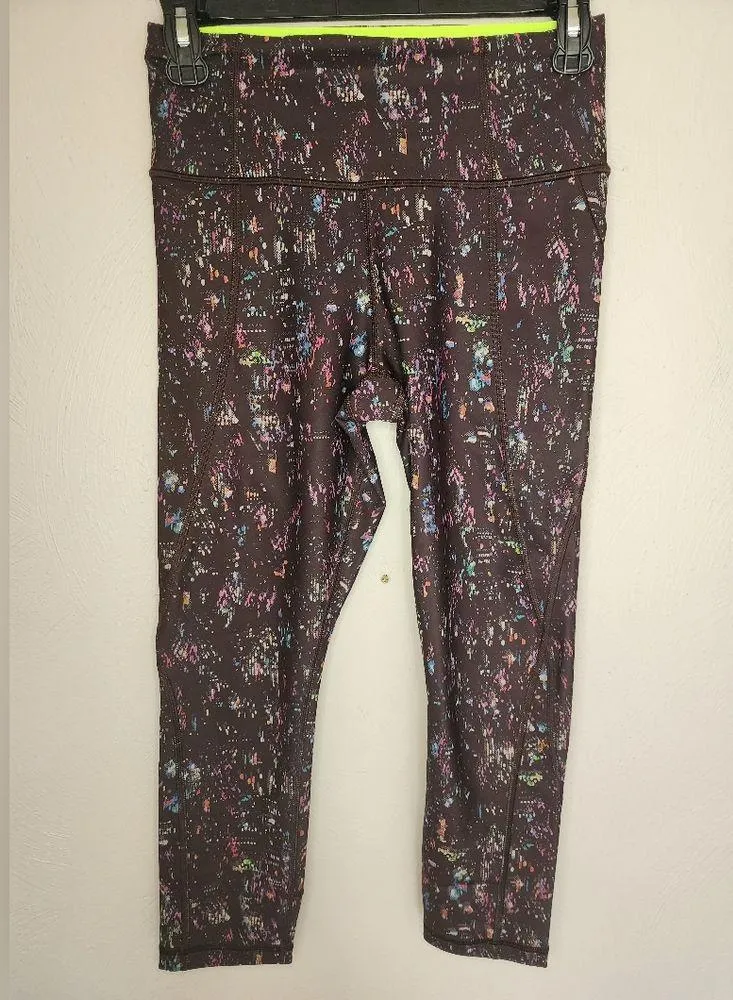 Athleta Lightning City Lights Capri Leggings - Image 2