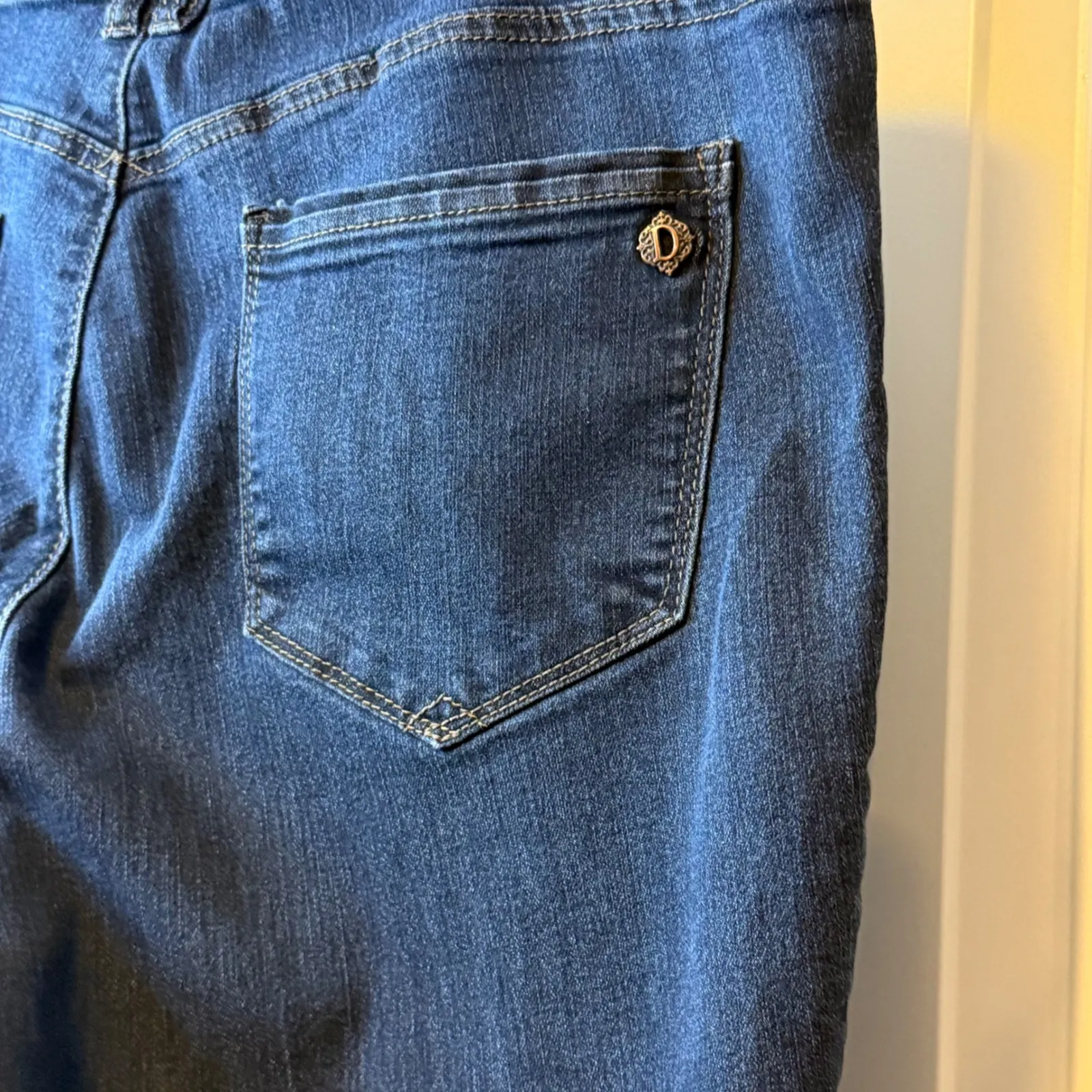 Democracy Womens Jeans Size 16 Ab Solution Dark Wash Denim Comfort Stretch # - Image 4