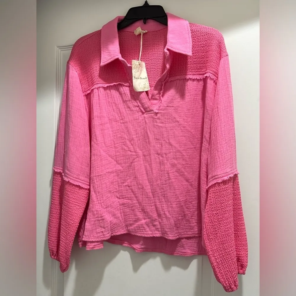Hem And Thread V-Neck Pink  Sleeves Top Large NWT‎ - Image 4