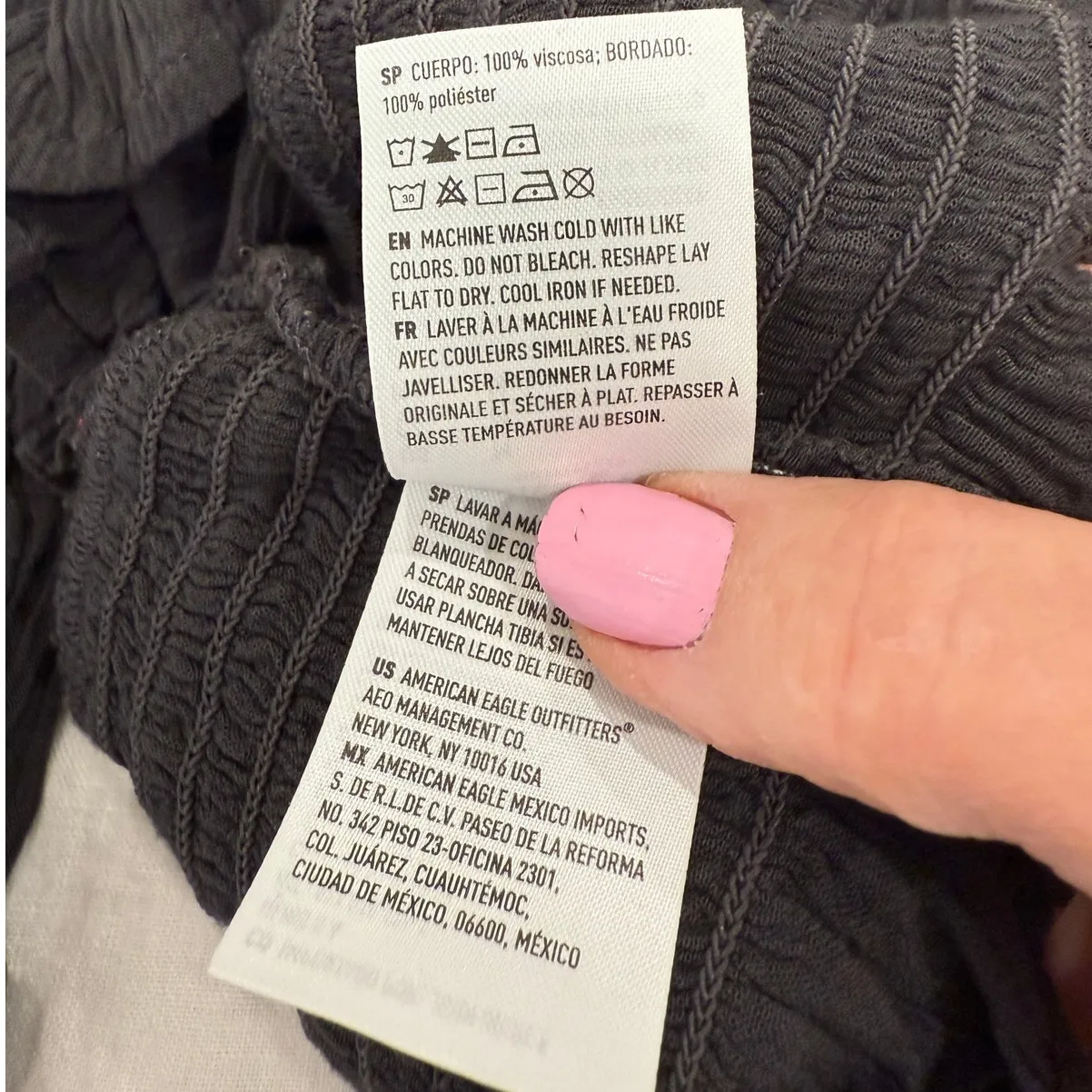 American Eagle Puff Sleeve Embroidered Smocked Crop Top Black Women's Medium - Image 8