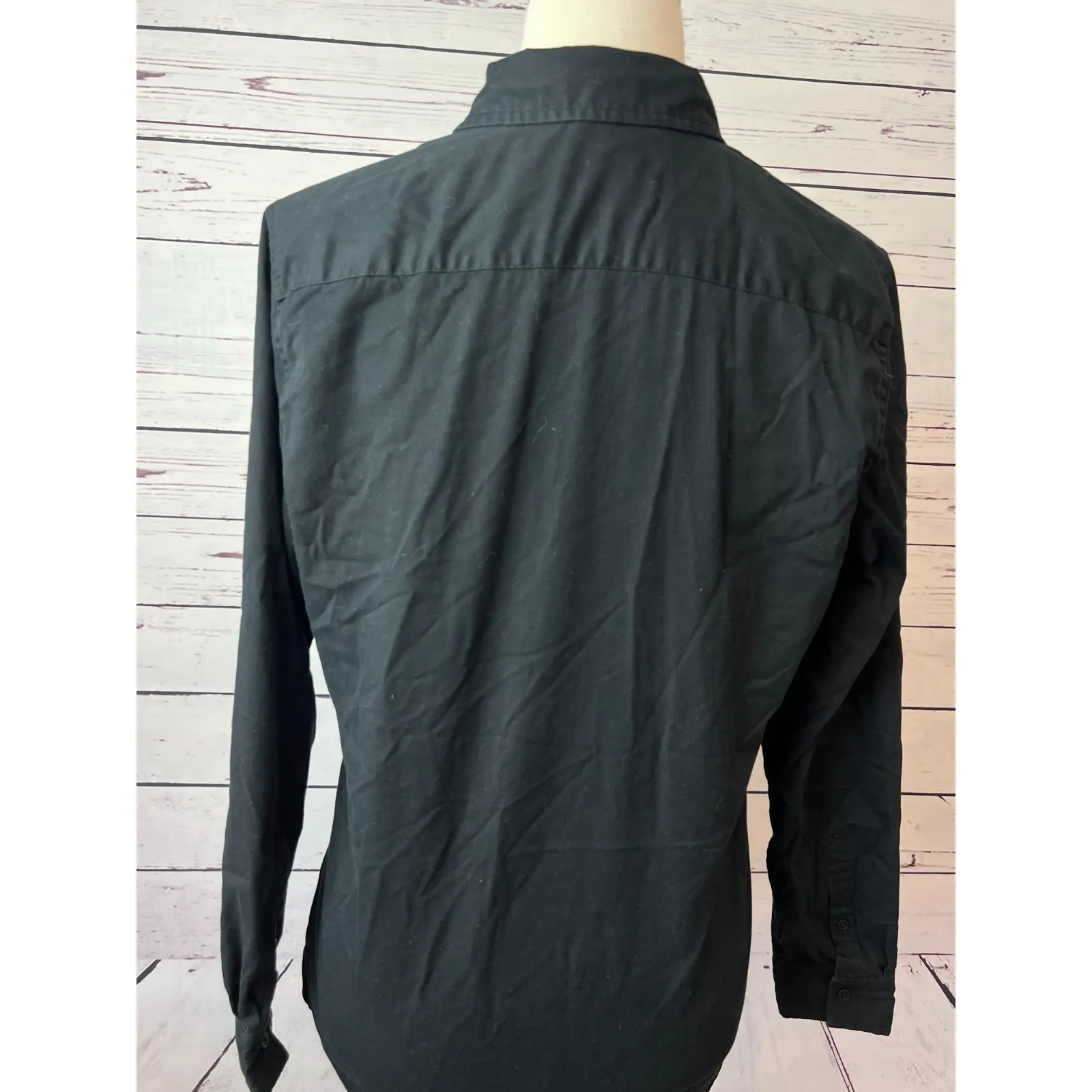 Kum & Go Shirt Long Sleeve size Medium Button Front Womens Black Uniform Blouse - Image 6