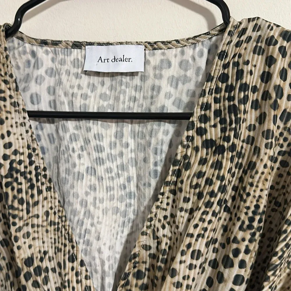 Revolve Art Dealer 100% cotton made in Italy 3/4 sleeve animal print dress belt - Image 3