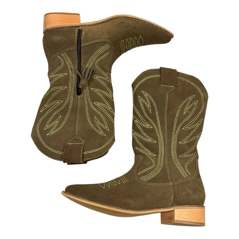 SILVIA COBOS Rodeo Olive Green Suede Cowboy Boots Size 7 - Image 4