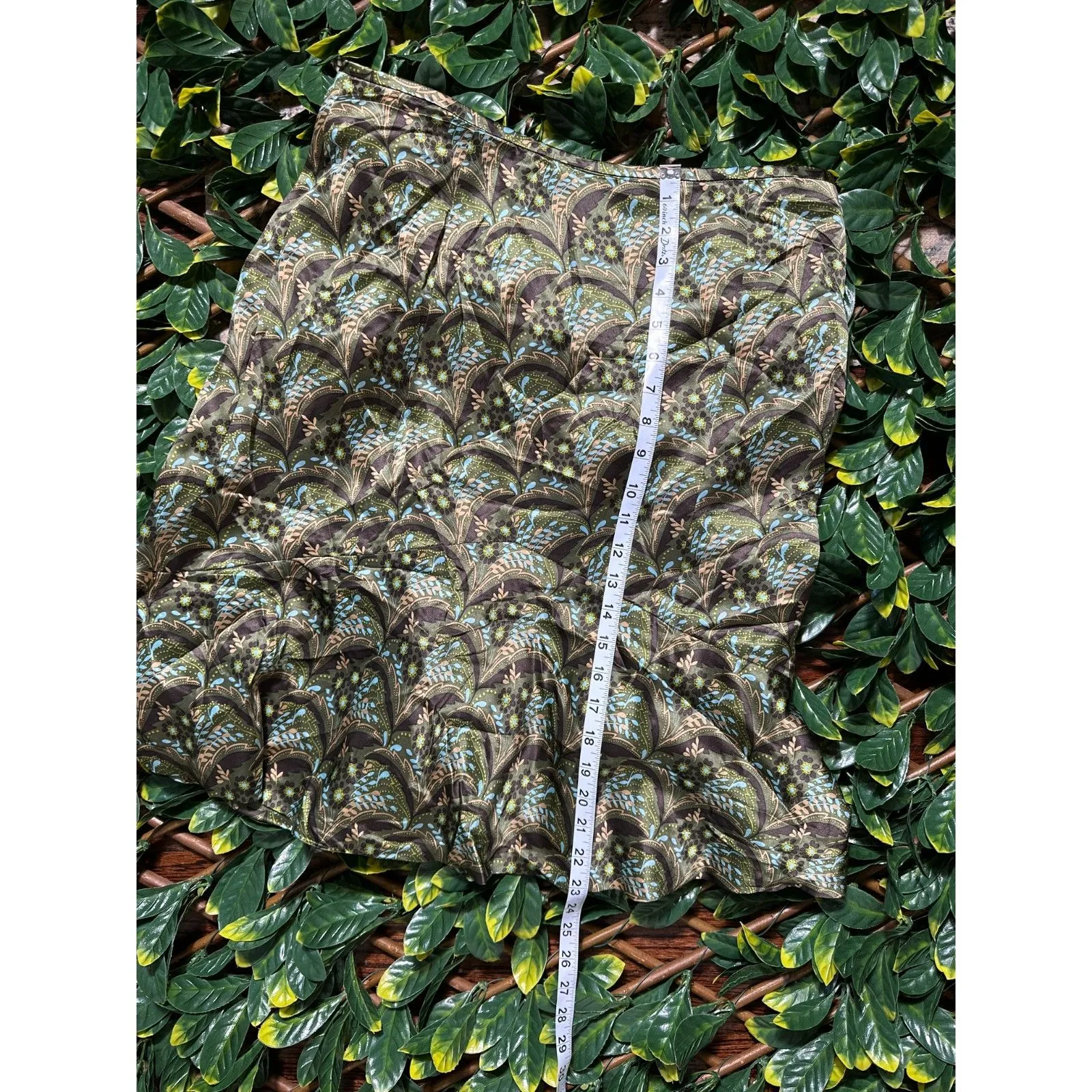 Vintage Ann Taylor Loft 100% Silk Green Paisley Knee Length Skirt Size 12P - Image 6