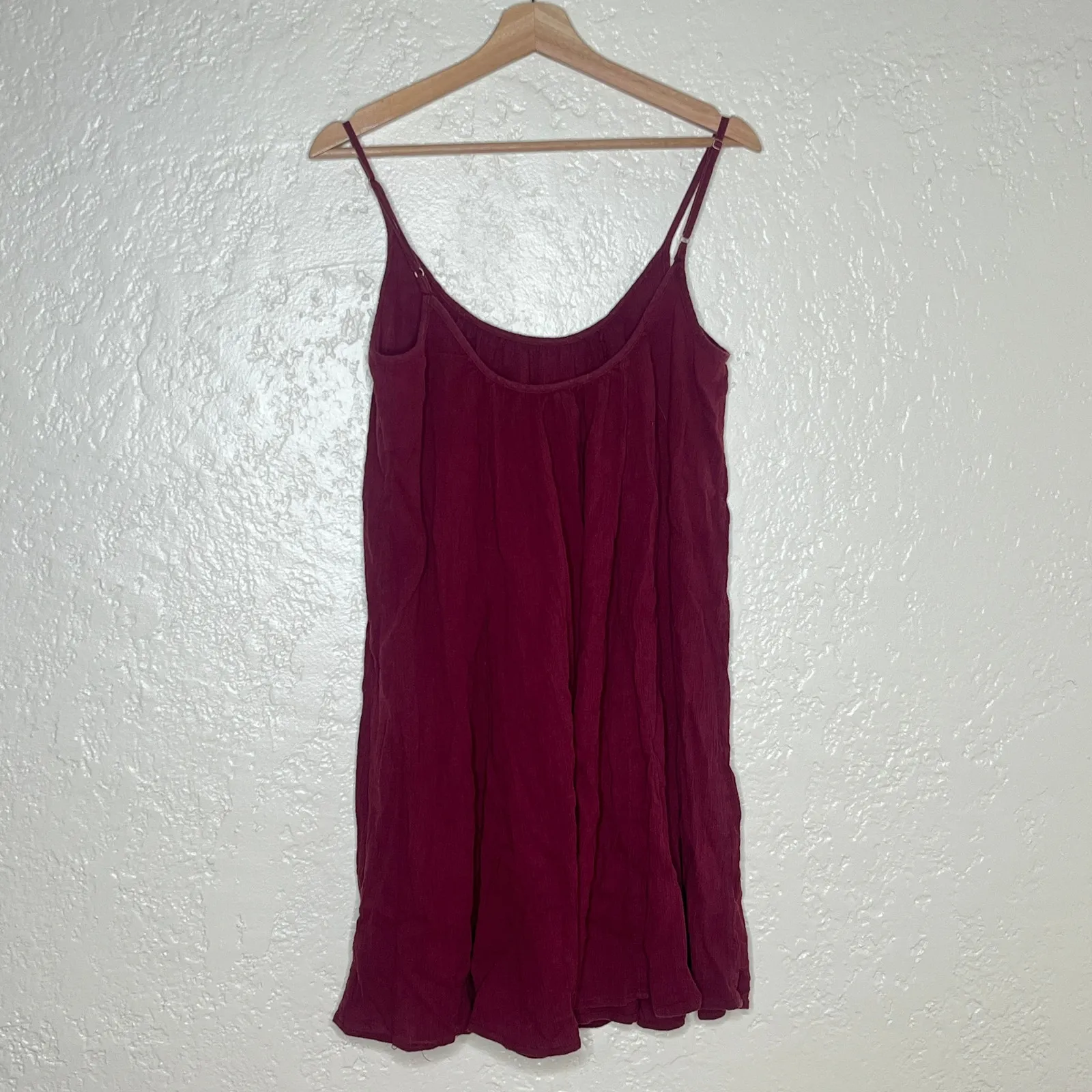 Anthropologie Michelle Plisse Mini Dress Minimalist Pullover Women Burgundy M - Image 3