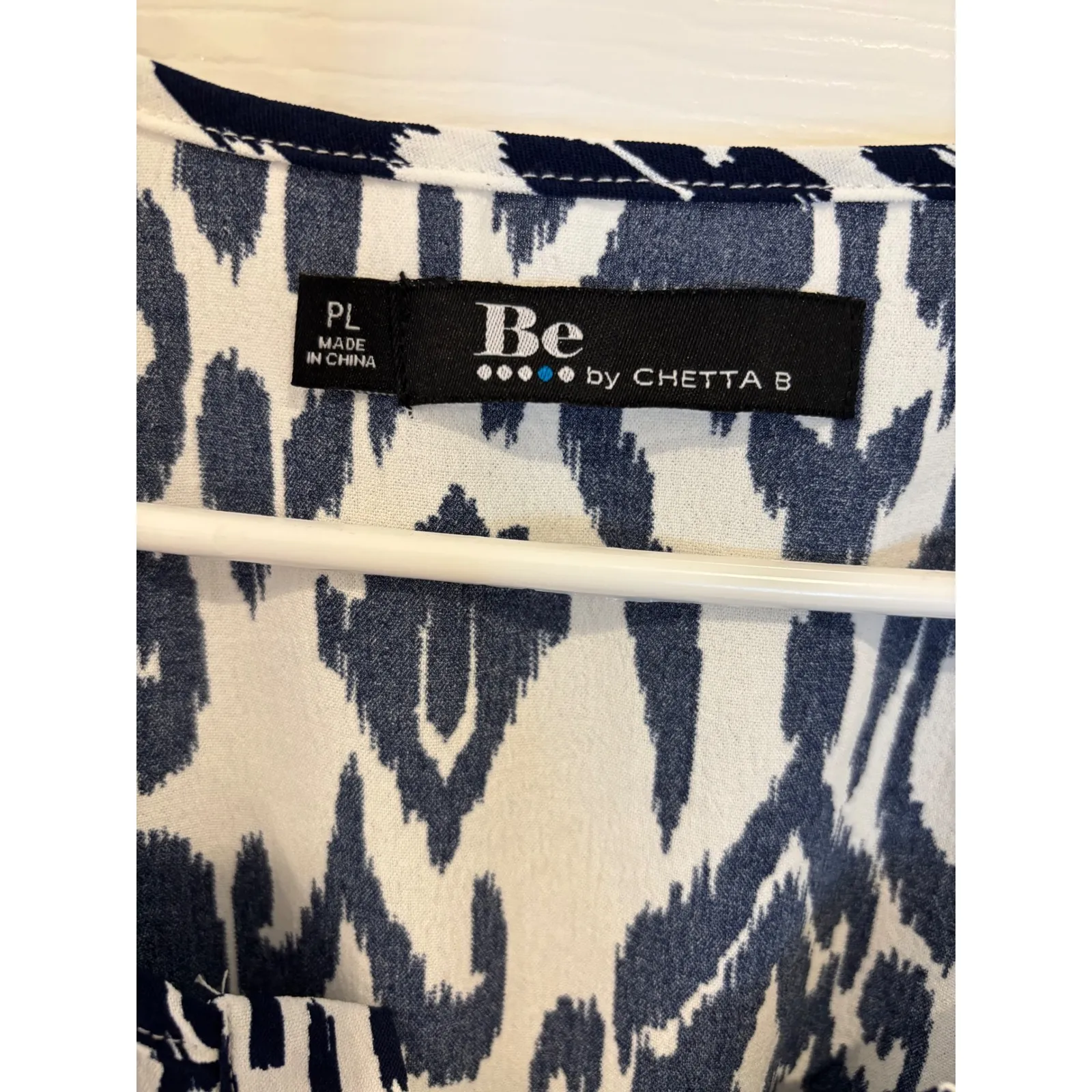 NWT Be by Chetta B Dress Women's PL Petite Short Sleeve Navy/White Ikat‎ Print - Image 3