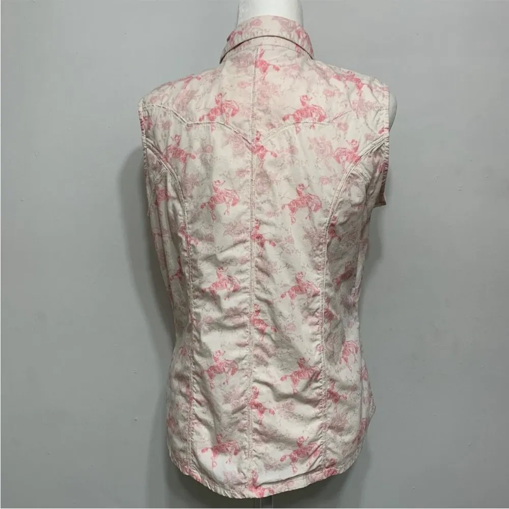 Wrangler snap front sleeveless top w/ pink cowboys M - Image 4