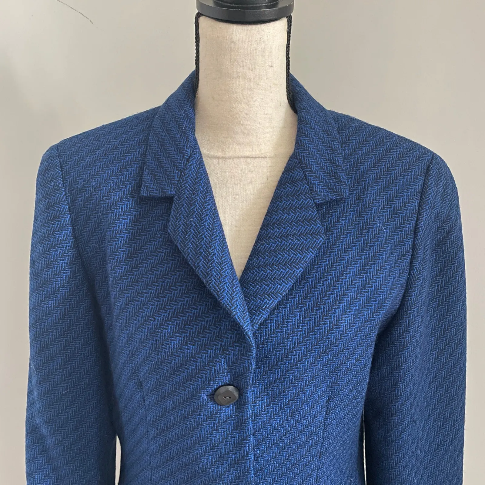 Blue Herringbone Blazer Womens size 12 Tweed Jacket Business Casual Vintage Chic - Image 3