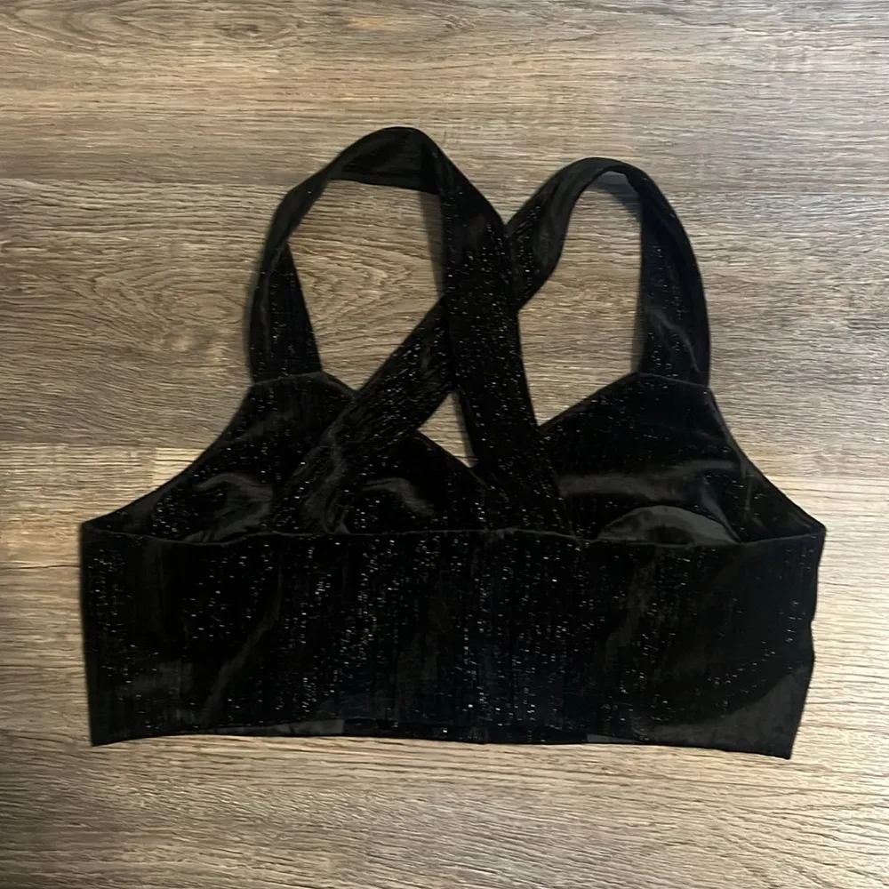 Zara Women’s Festive Days Black Velvet w/Metallic Threa  Button-Up Crop Top L - Image 5